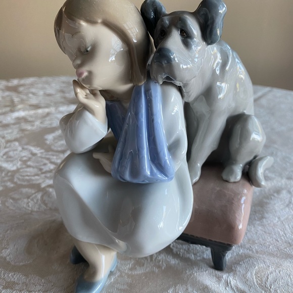 RETIRED 1998 ‘WE CAN’T PLAY LLADRO’ PORCELAIN FIGURINE-Item#01005706 - Picture 6 of 8